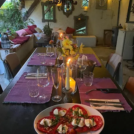 Bed & Breakfast Domaine Du Tafiart 4*