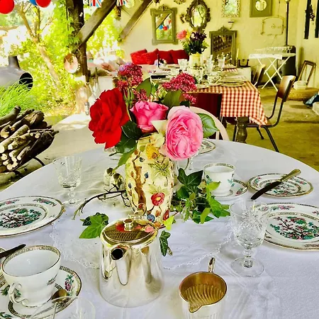 Bed & Breakfast Domaine Du Tafiart