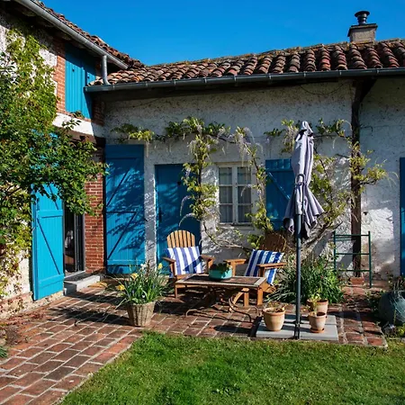 Domaine Du Tafiart Bed & Breakfast Sarron